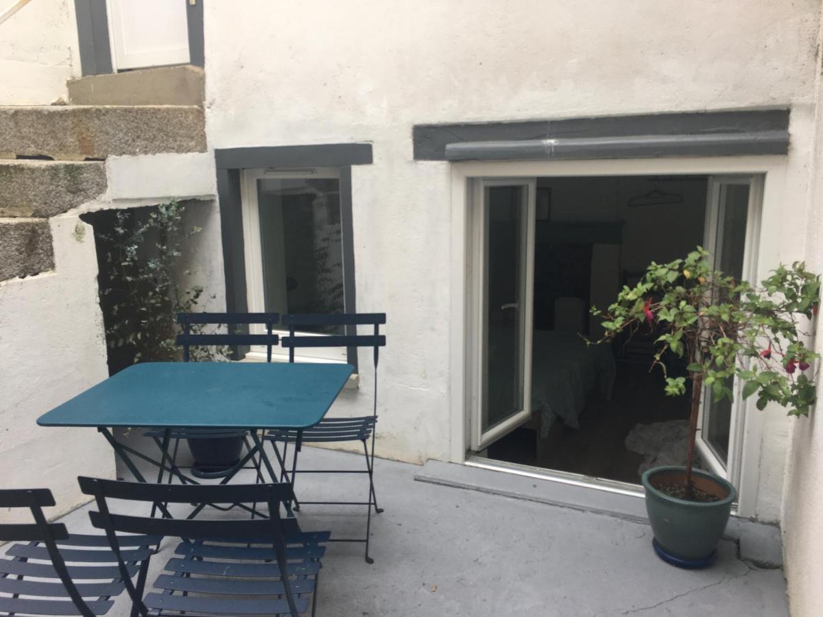 Maisonnette De Charme Avec Cour Privative Haute-Ville Гранвил Екстериор снимка