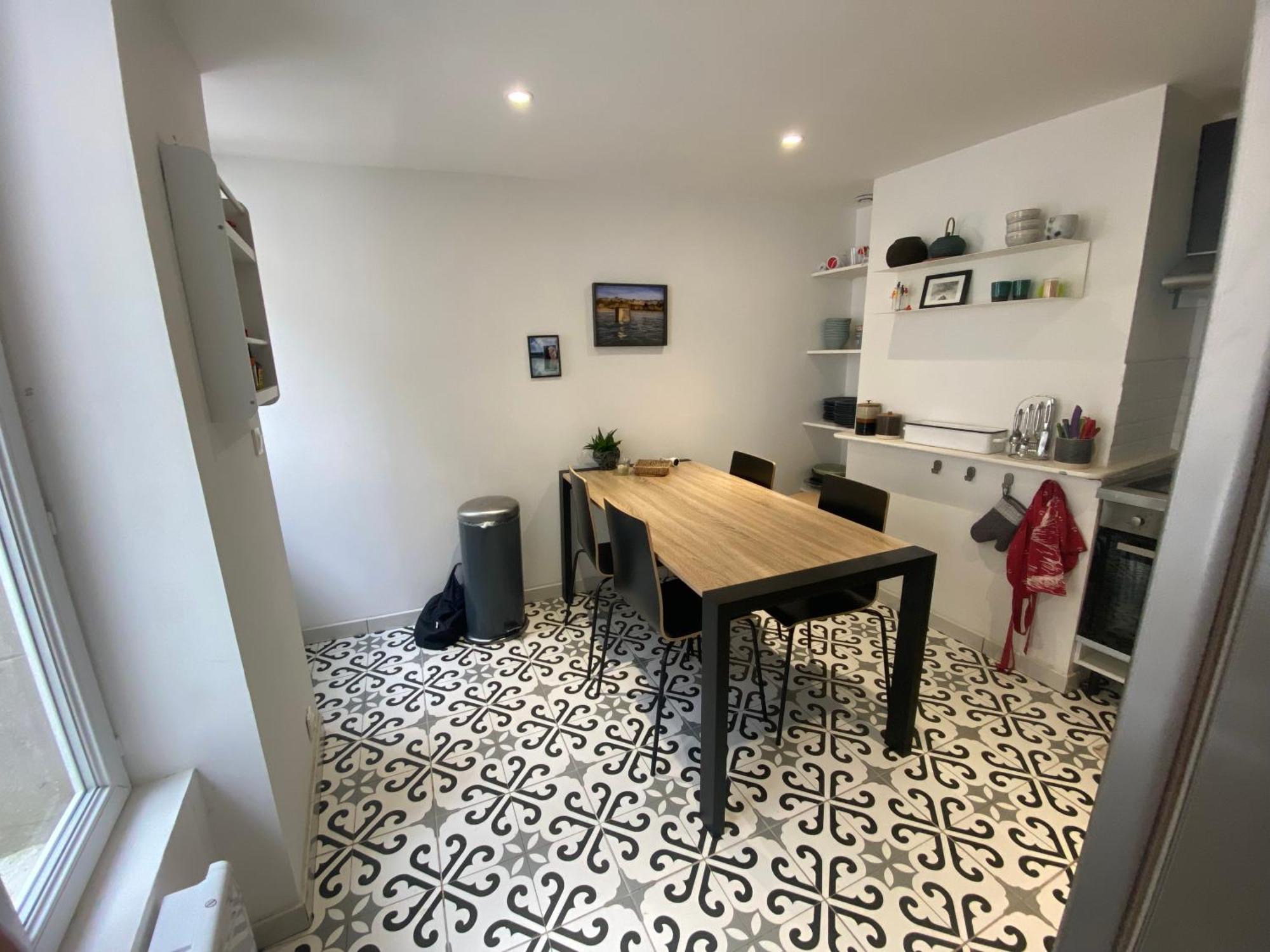 Maisonnette De Charme Avec Cour Privative Haute-Ville Гранвил Екстериор снимка